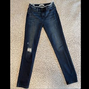 Kan Can Skinny Jeans